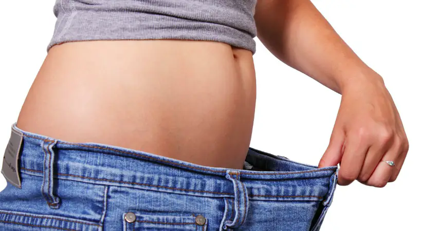 This YouTube star totally transformed her body without going to the gym or giving up carbs