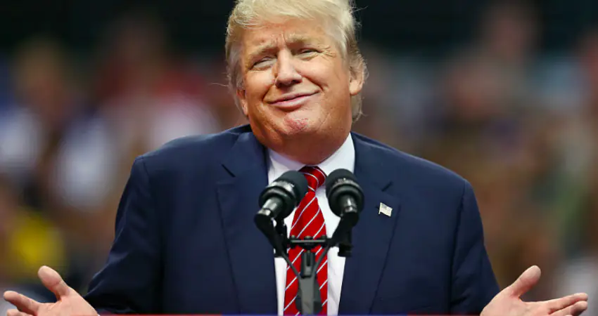 Journalist reveals details of Trump's inappropriate behaviour years before 'Access Hollywood' tapes