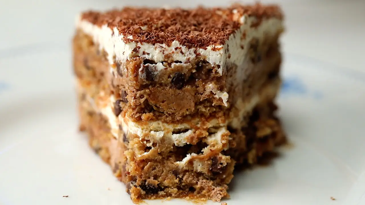 Baileys Tiramisu Cookie Cake