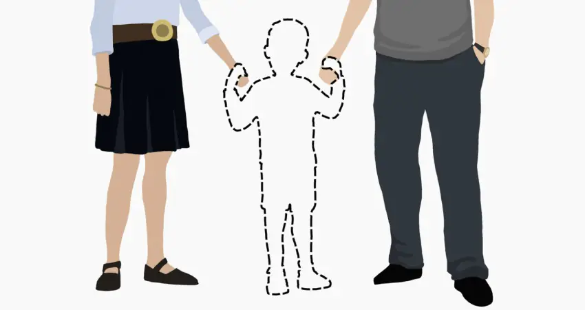 Father saves son from human traffickers while out shopping nine months after abduction