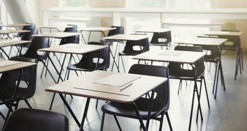 This married teacher 'forced students to have sex' in exchange for good grades