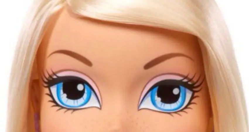 Grandpa inadvertently gives granddaughter's doll a horrifying makeover