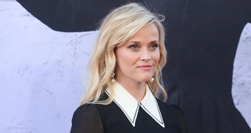 This 'Miss Universe' contestant looks so much like Reese Witherspoon everyone thinks they're the same person