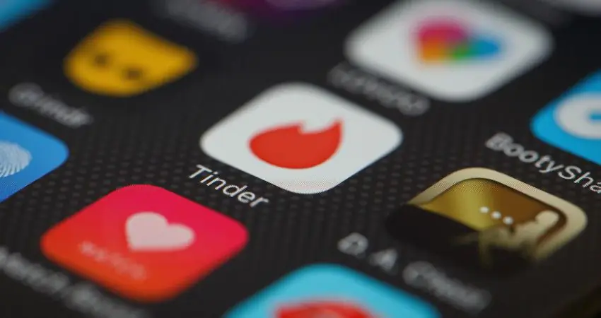 How online dating allows racism to thrive