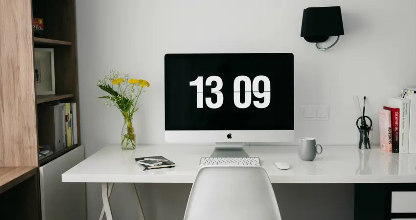 These simple hacks will help you be more productive during your work day