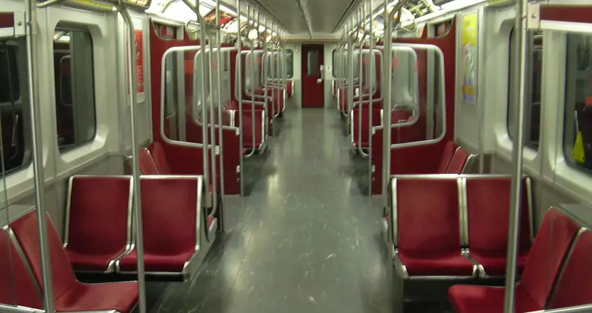 The moment this woman realized she wasn't alone in a train carriage has left the internet crying