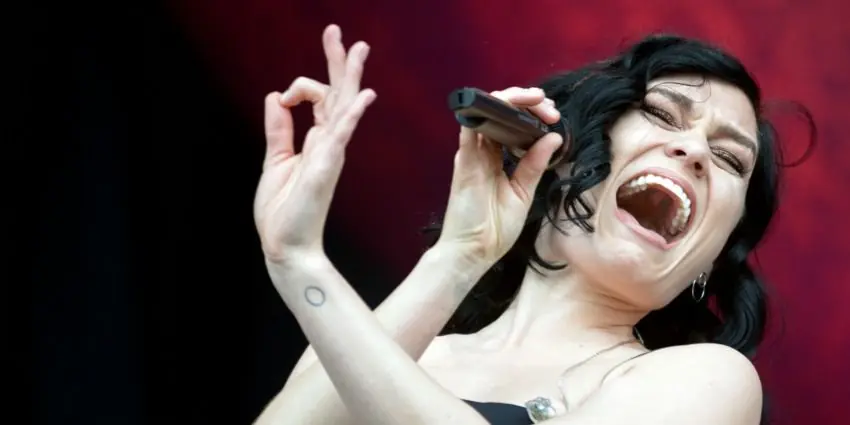 Jessie J defends her tattoo after misspelling her own lyrics