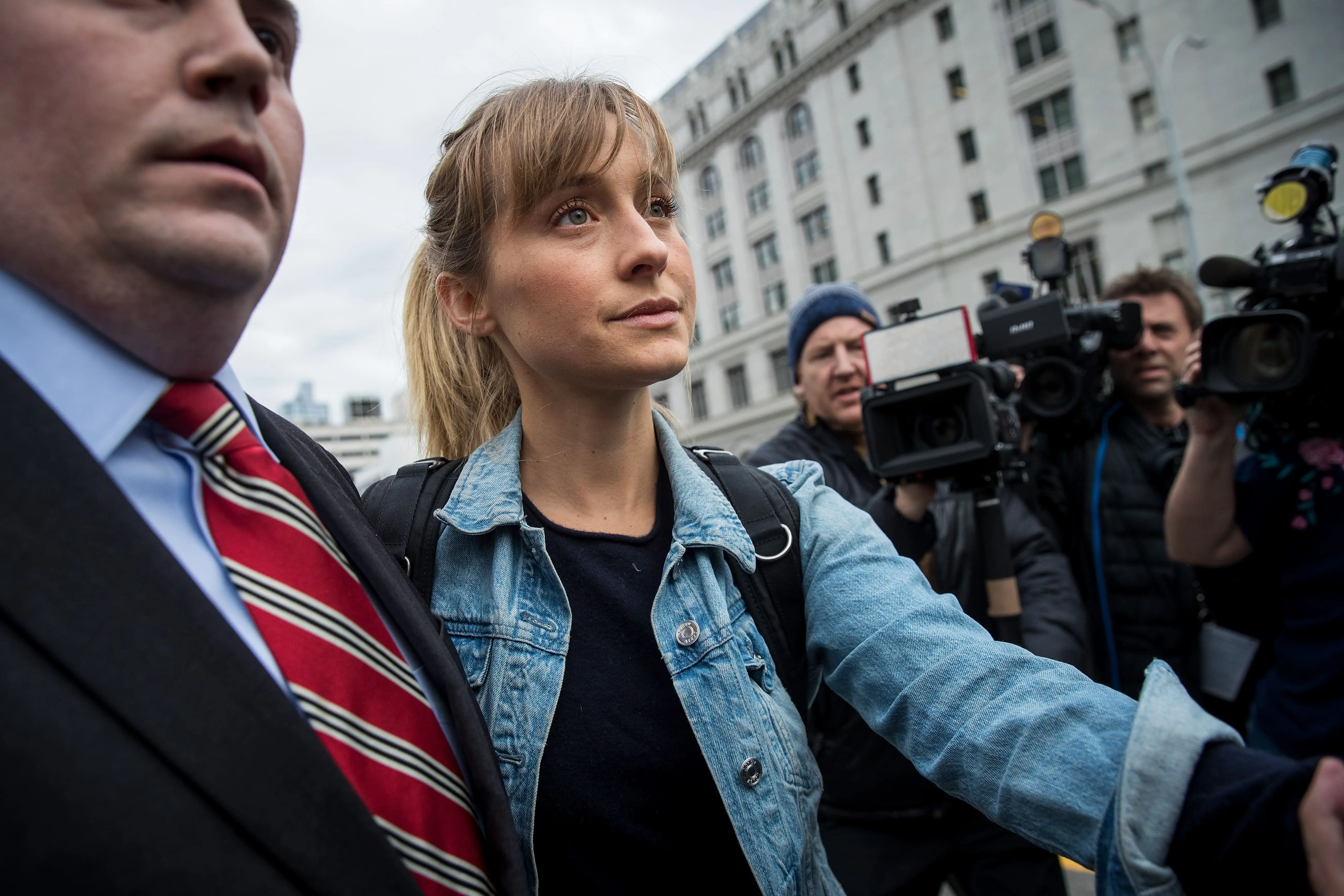 Allison Mack attends a court hearing