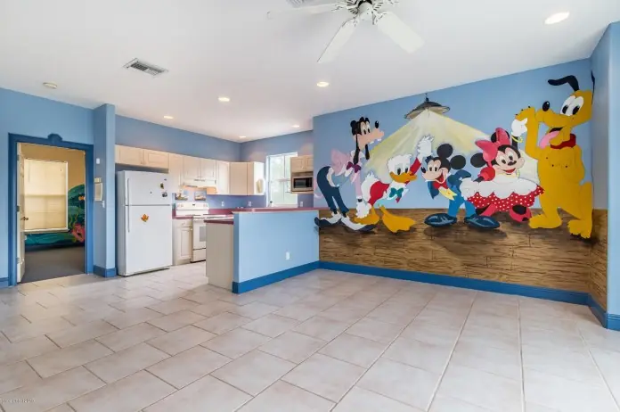 Sotheby's International Realty luxury home