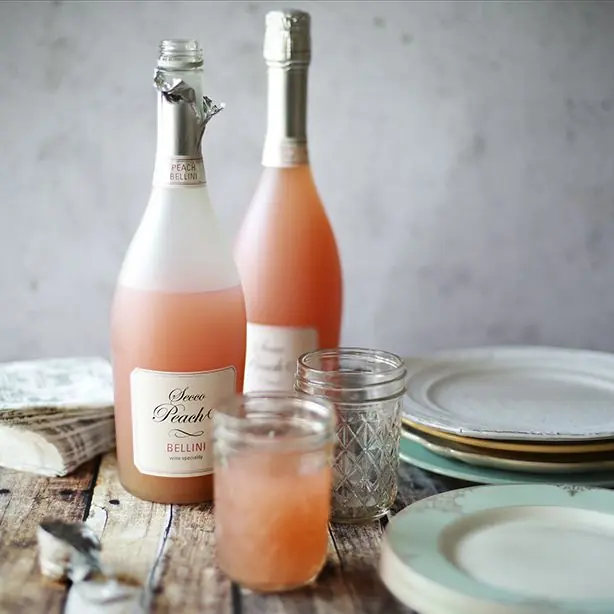 trader joe's peach secco bellinis