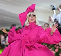 Lady Gaga outift 1