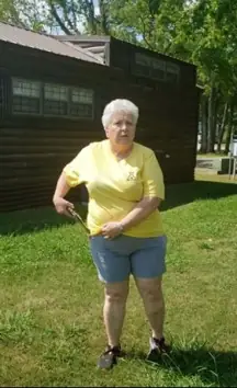 woman pulls gun on black couple