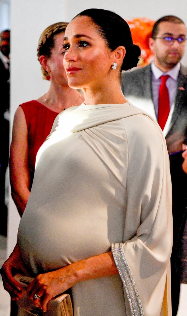 Meghan Markle pregnant.