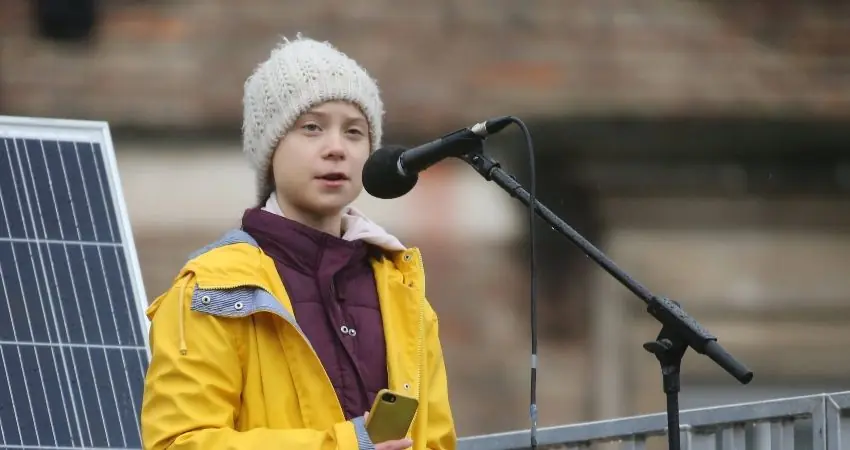 Greta Thunberg added to CNN’s coronavirus town hall panel, Twitter explodes