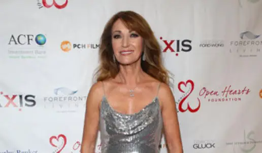 Jane Seymour, 69, denies retouching swimsuit photos on Instagram