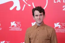 (180831) -- VENICE, Aug. 31, 2018 (Xinhua) -- Harry Melling attends 