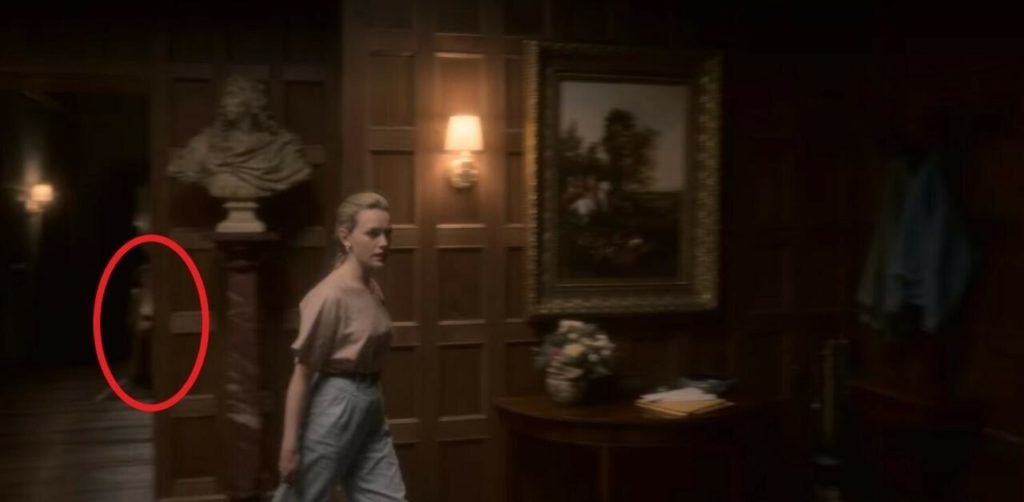 Haunting of Bly Manor hidden ghost.