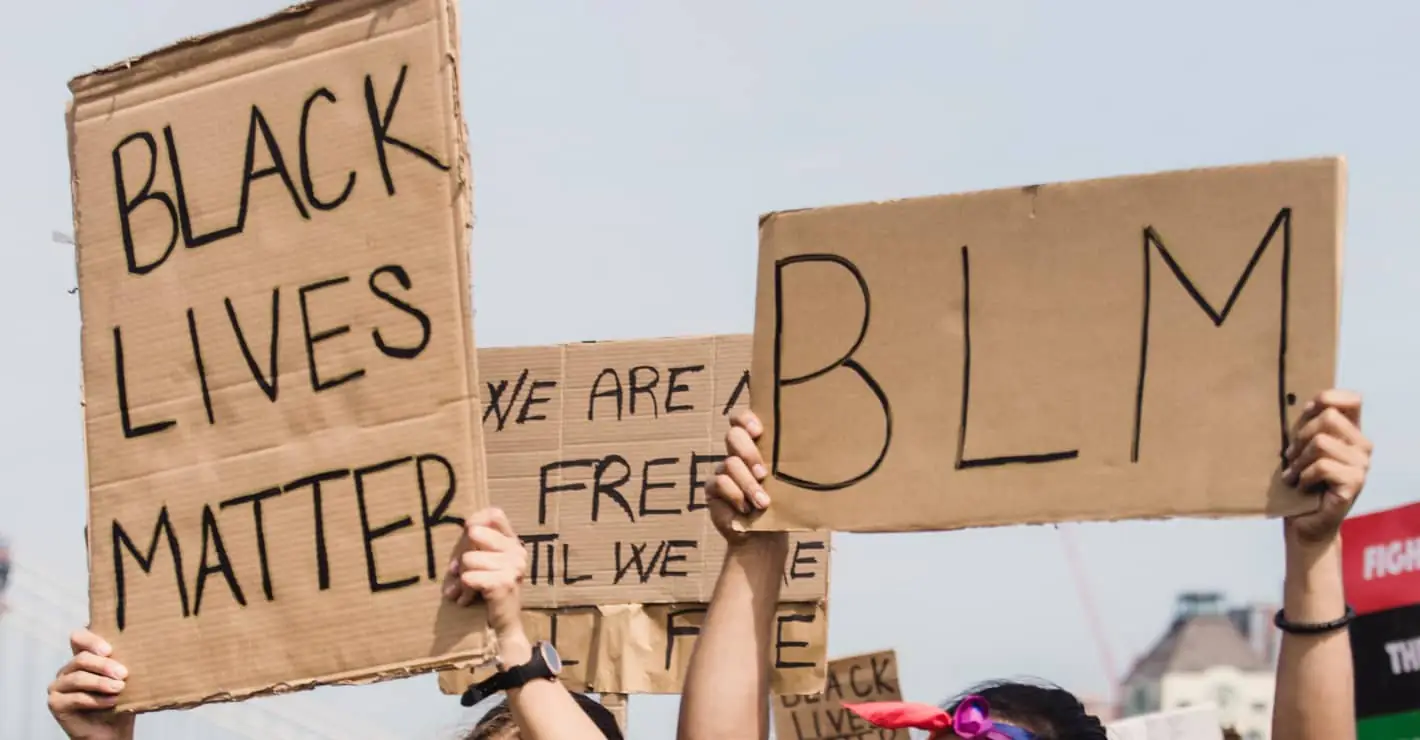 St Louis couple who brandished guns at protesters have been indicted