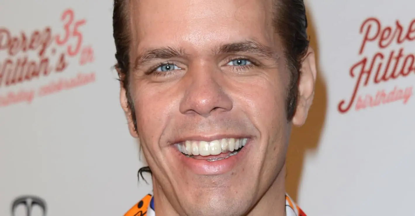 Perez Hilton apologizes after years of mocking celebrities