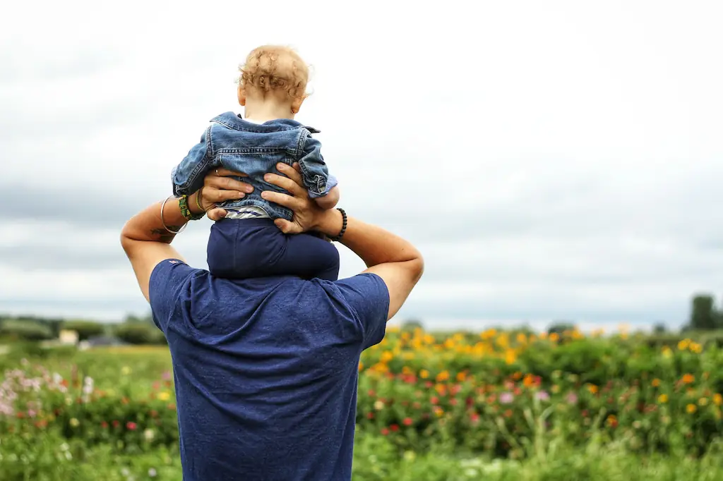 Can men get postnatal depression 