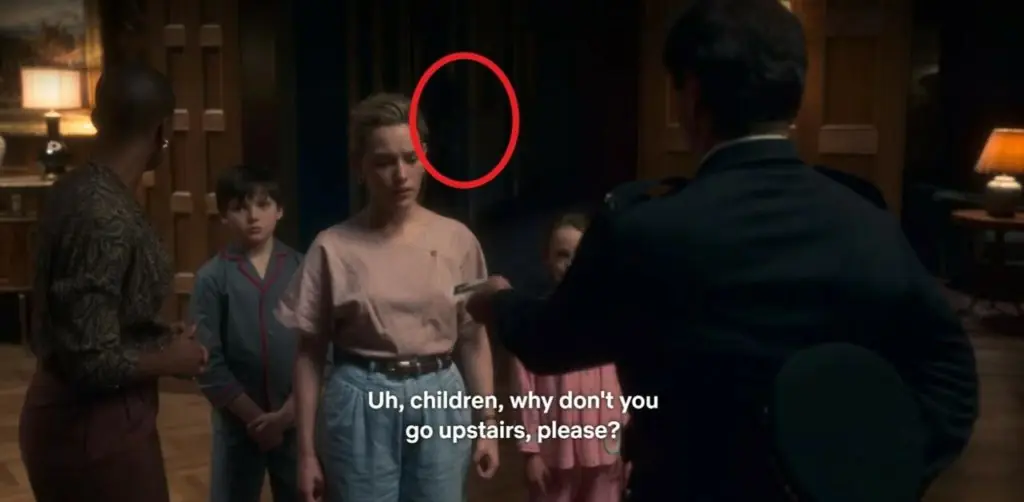 Haunting of Bly Manor hidden ghost.