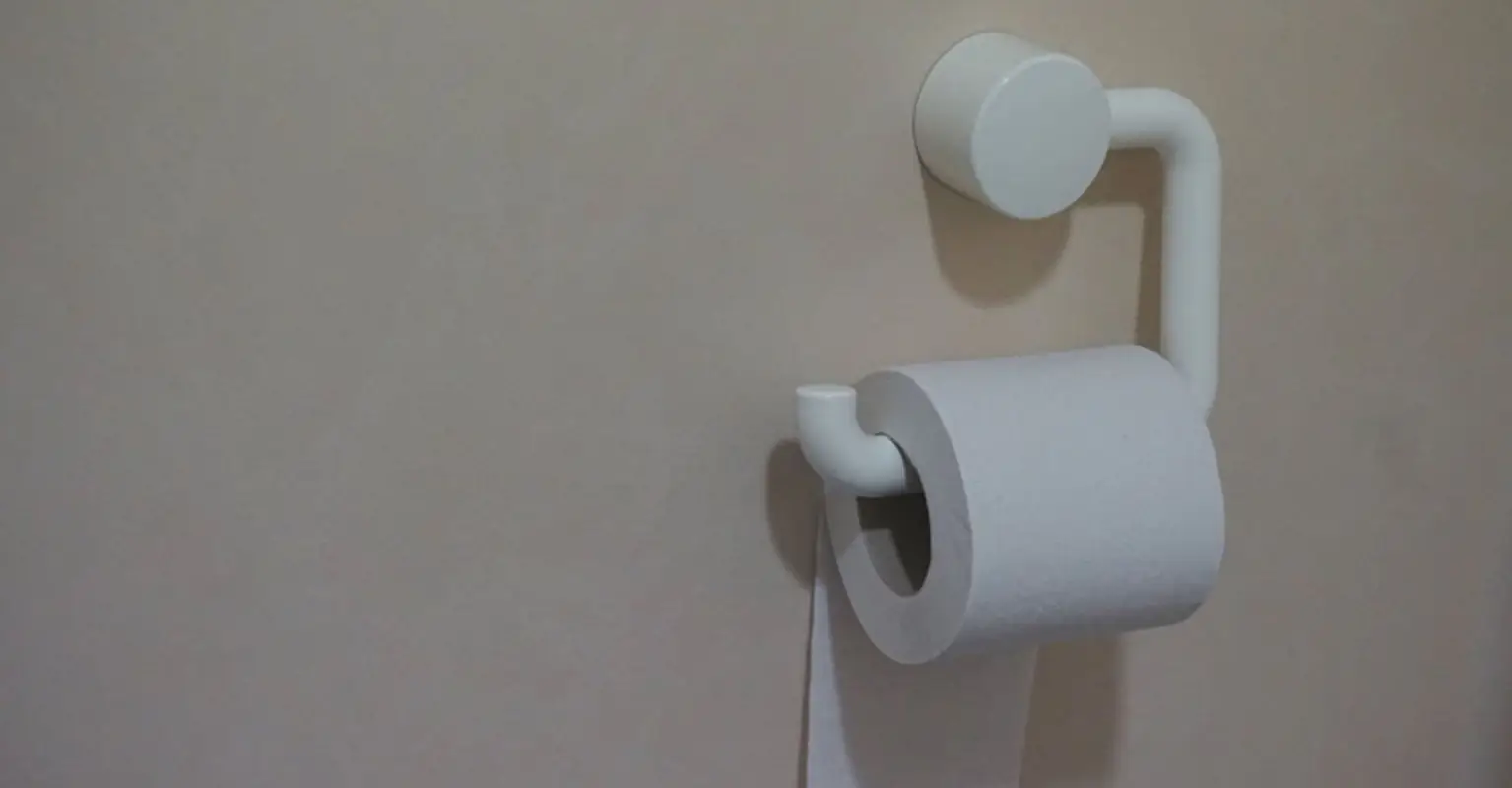 Woman seeks advice after revealing her boyfriend 'doesn't wipe' after using toilet