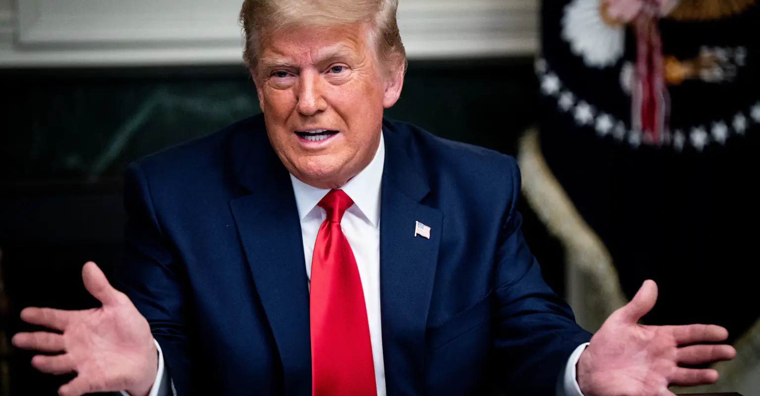 Donald Trump fumes and curses while playing golf on Thanksgiving