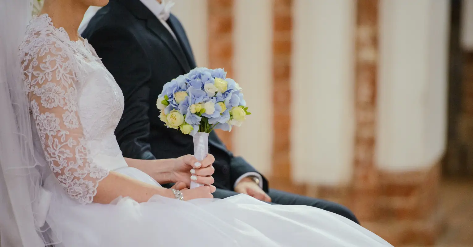 Groomsman shares 'perfect' response after bride's mom ordered him to shave off his beard