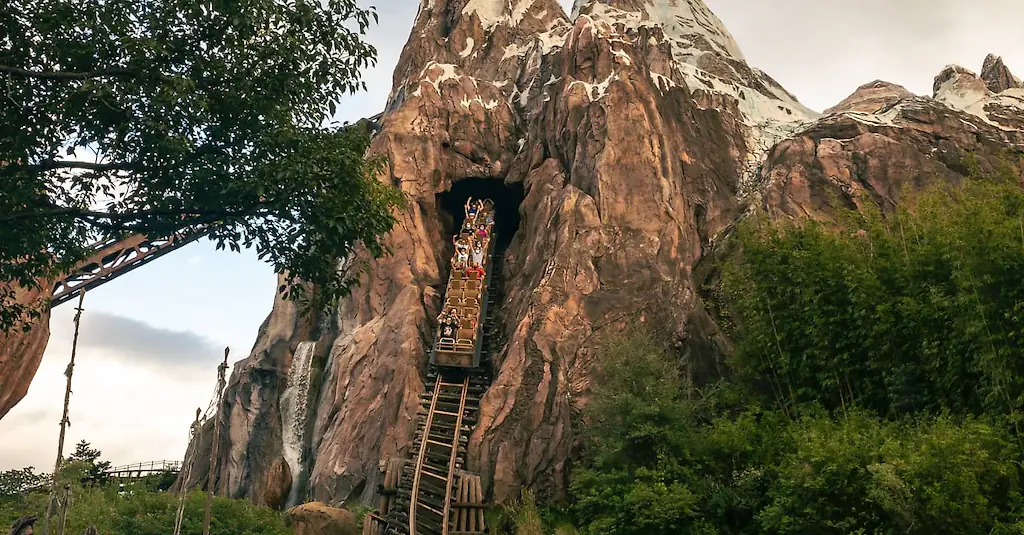 An image of a rollercoaster. 