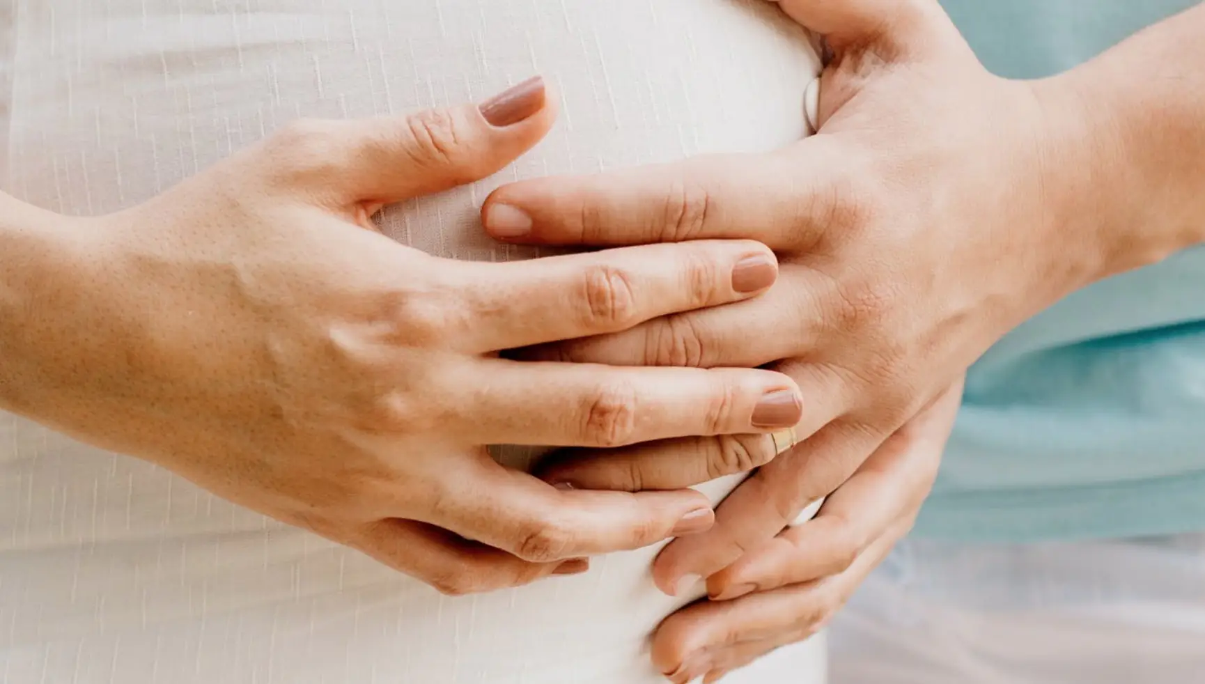 Woman in labor stops to vote before going to the hospital