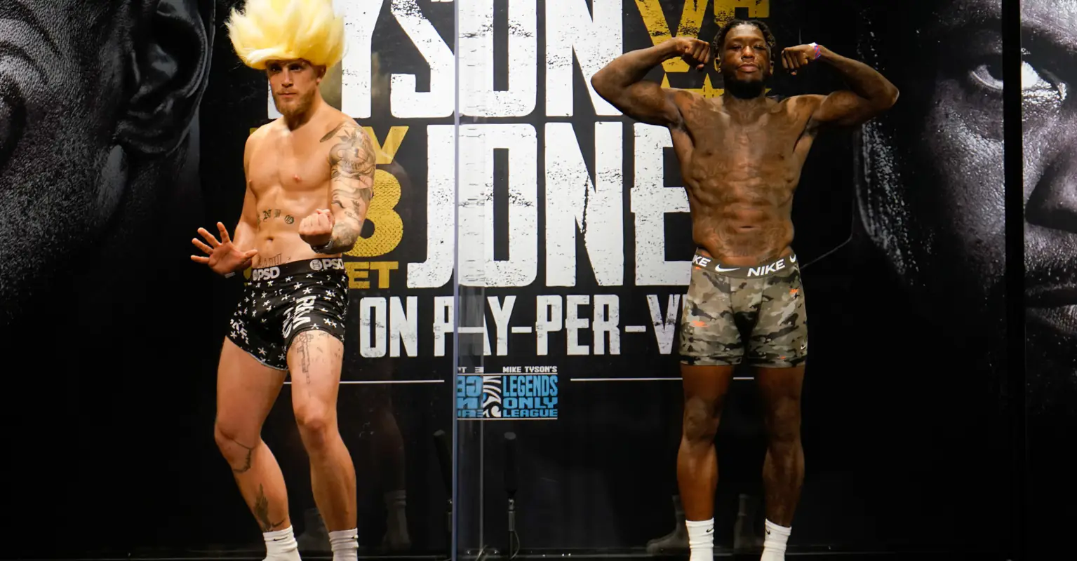 Jake Paul brutally knocks out Nate Robinson and calls out Conor McGregor