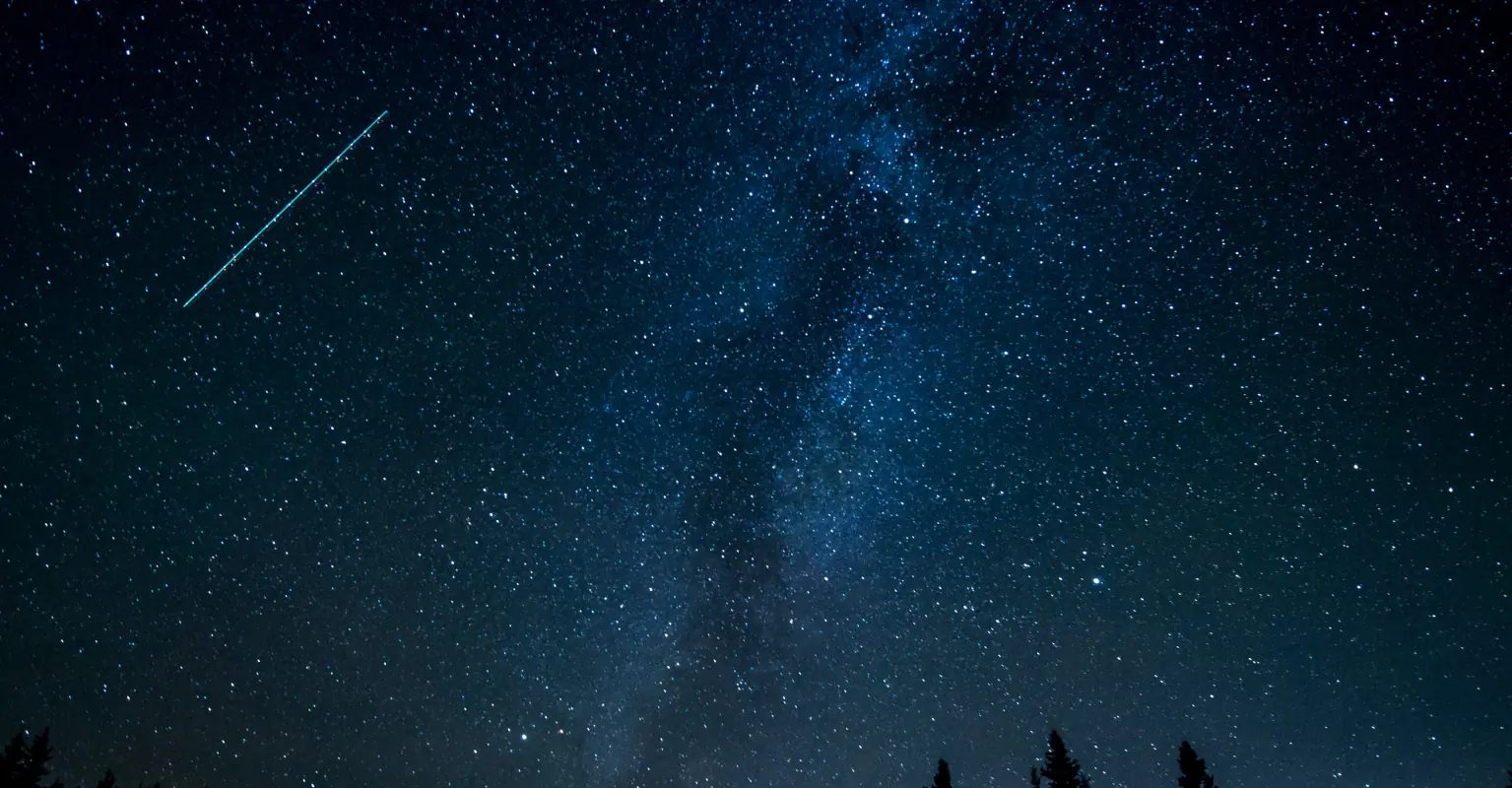 Stunning multi-colored shooting stars will light up the night sky this weekend