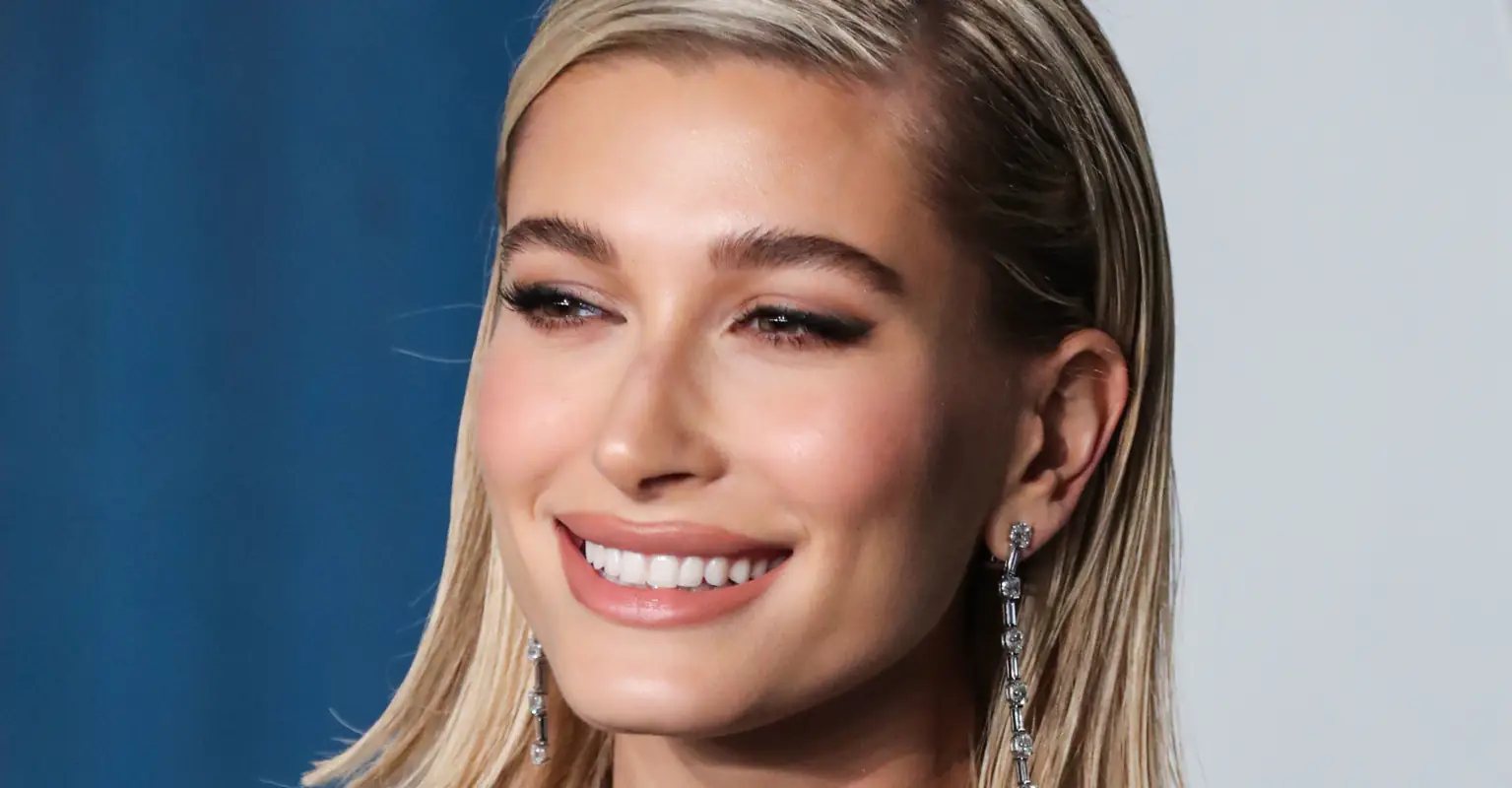 Hailey Baldwin shuts down Justin Bieber after he leaves very NSFW comment on her post
