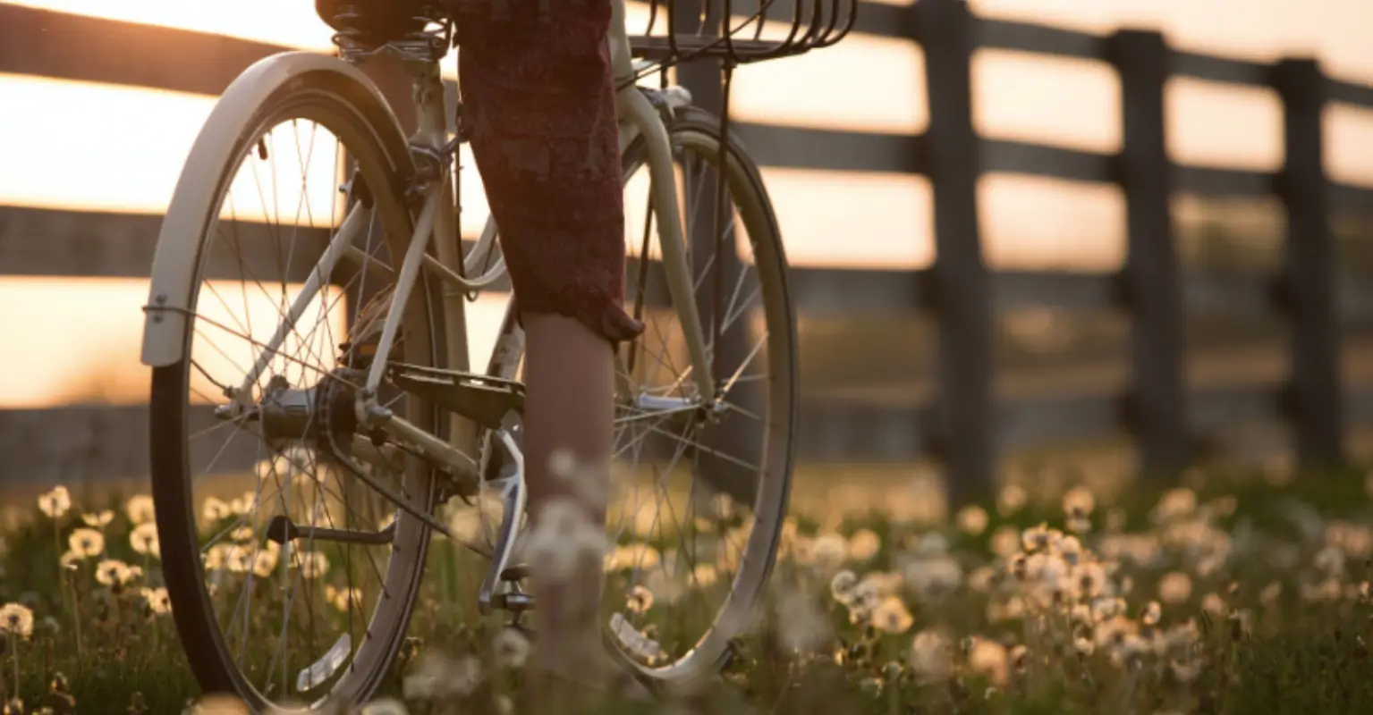 Impatient cyclist 'deliberately' knocks down young girl then refuses to apologise
