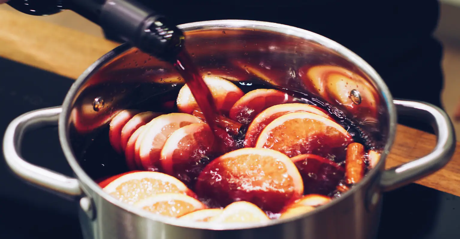 Mulled wine hair is the perfect trend for Christmas