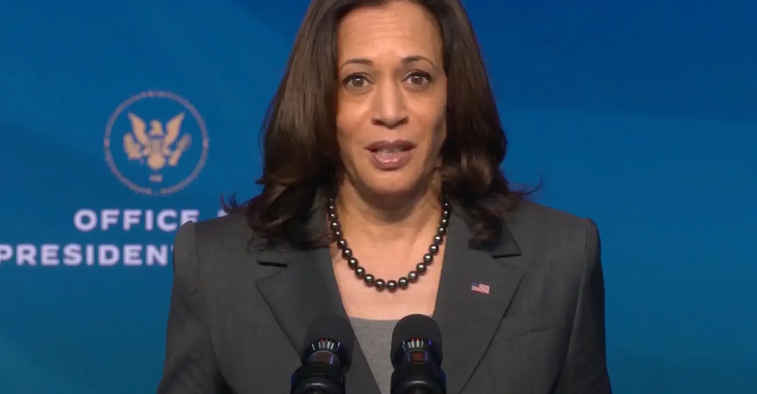 Kamala Harris mocked as she appears to slip into French accent during Paris trip