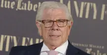 An image of Carl Bernstein. 