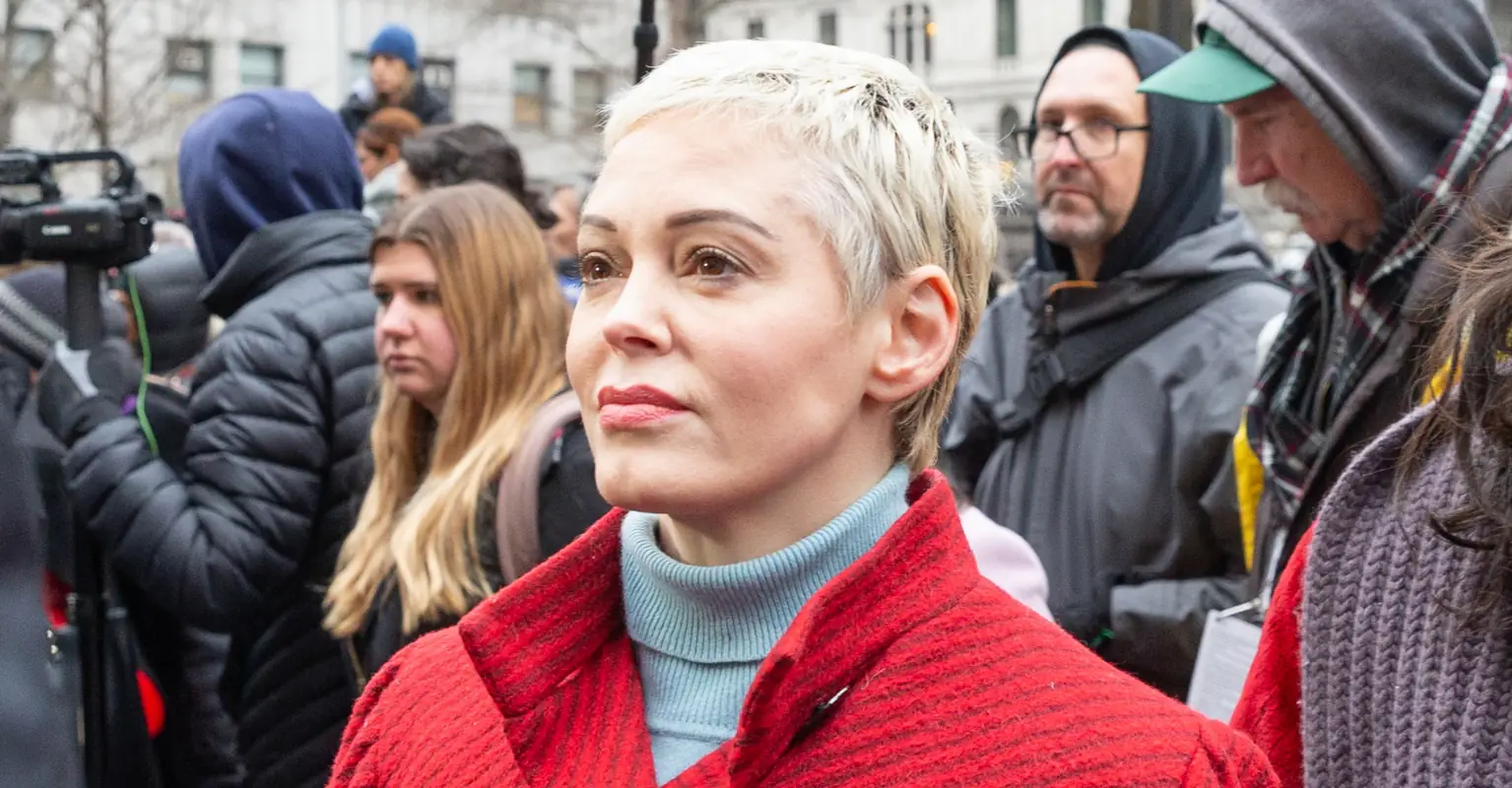 Rose McGowan says she is 'proud' of Marilyn Manson accusers