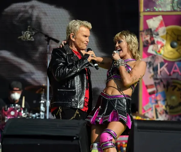 wp-image-1263093397 size-full