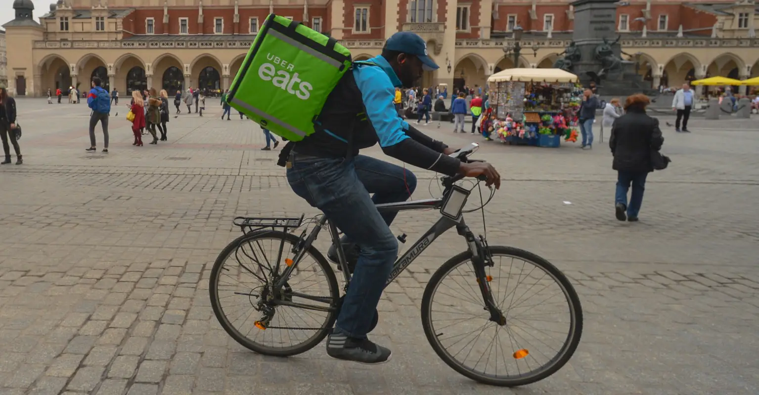 UberEats delivery driver's heartbreaking video shows why you should always leave a tip