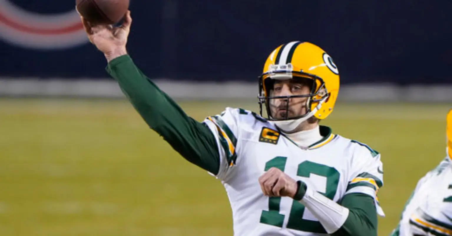 Friends of NFL star Aaron Rodgers are 'surprised' by his engagement to 'rebound' Shailene Woodley