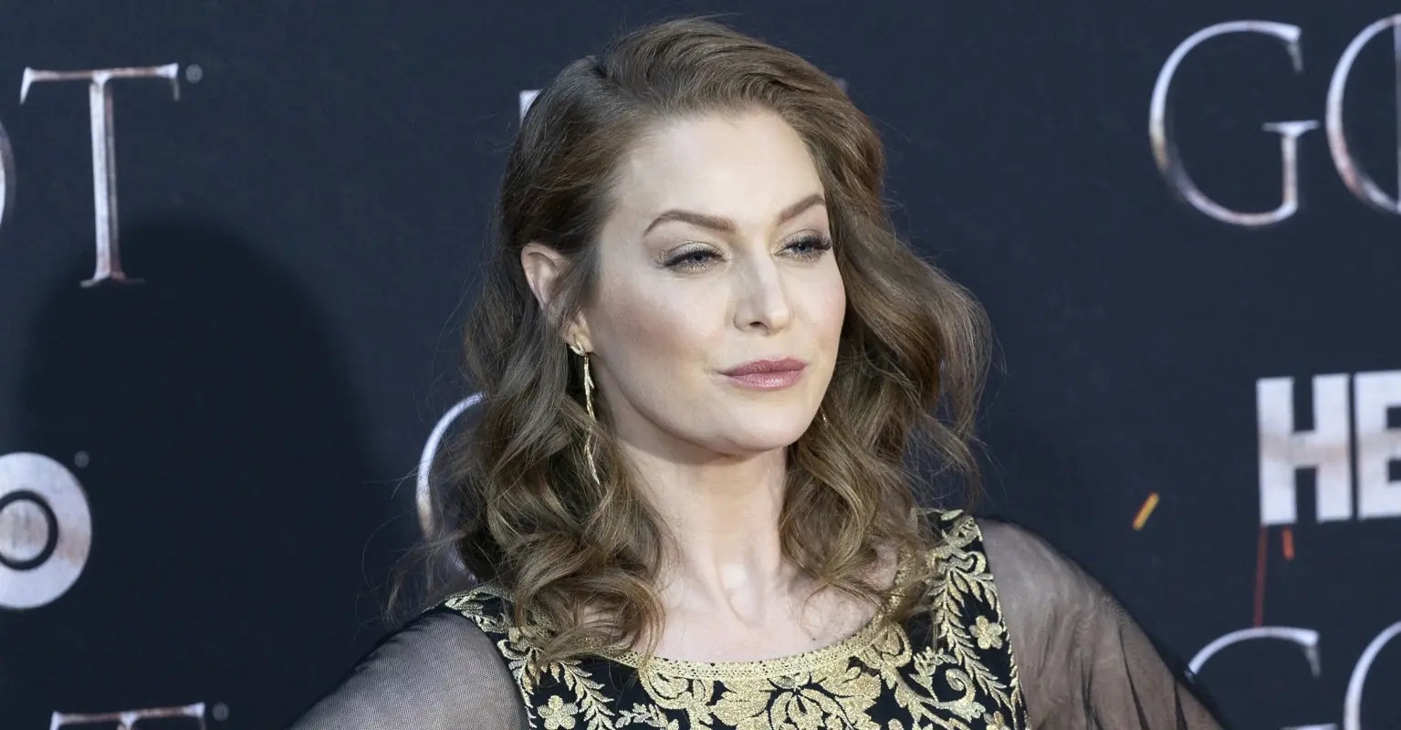 Game of Thrones star Esme Bianco claims Marilyn Manson chased her with an ax and cut her torso with a knife