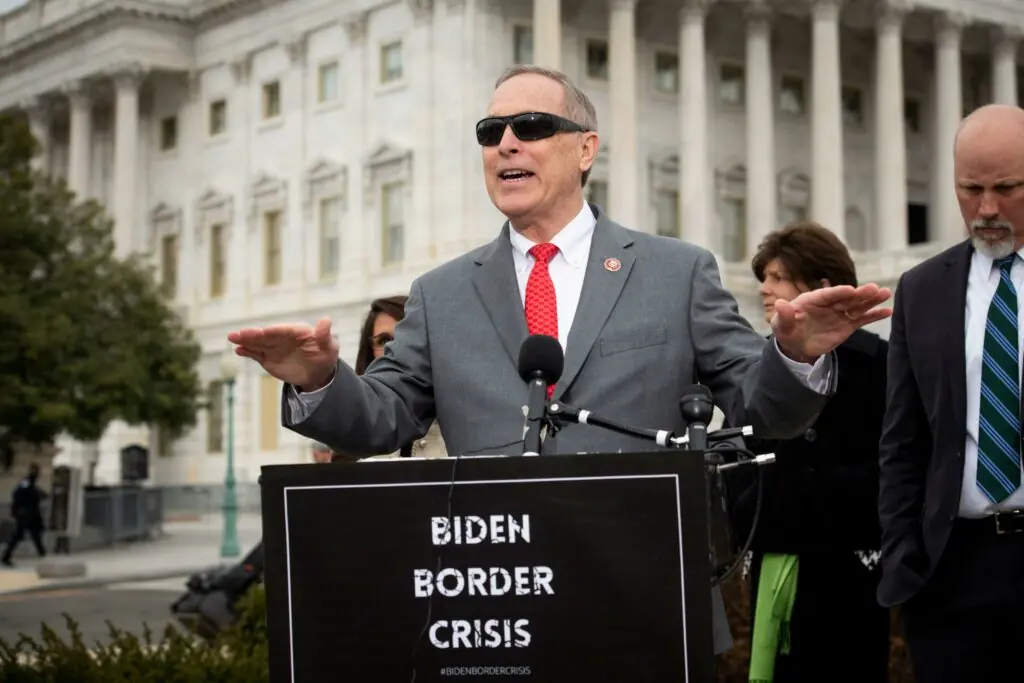 size-large wp-image-1263099661