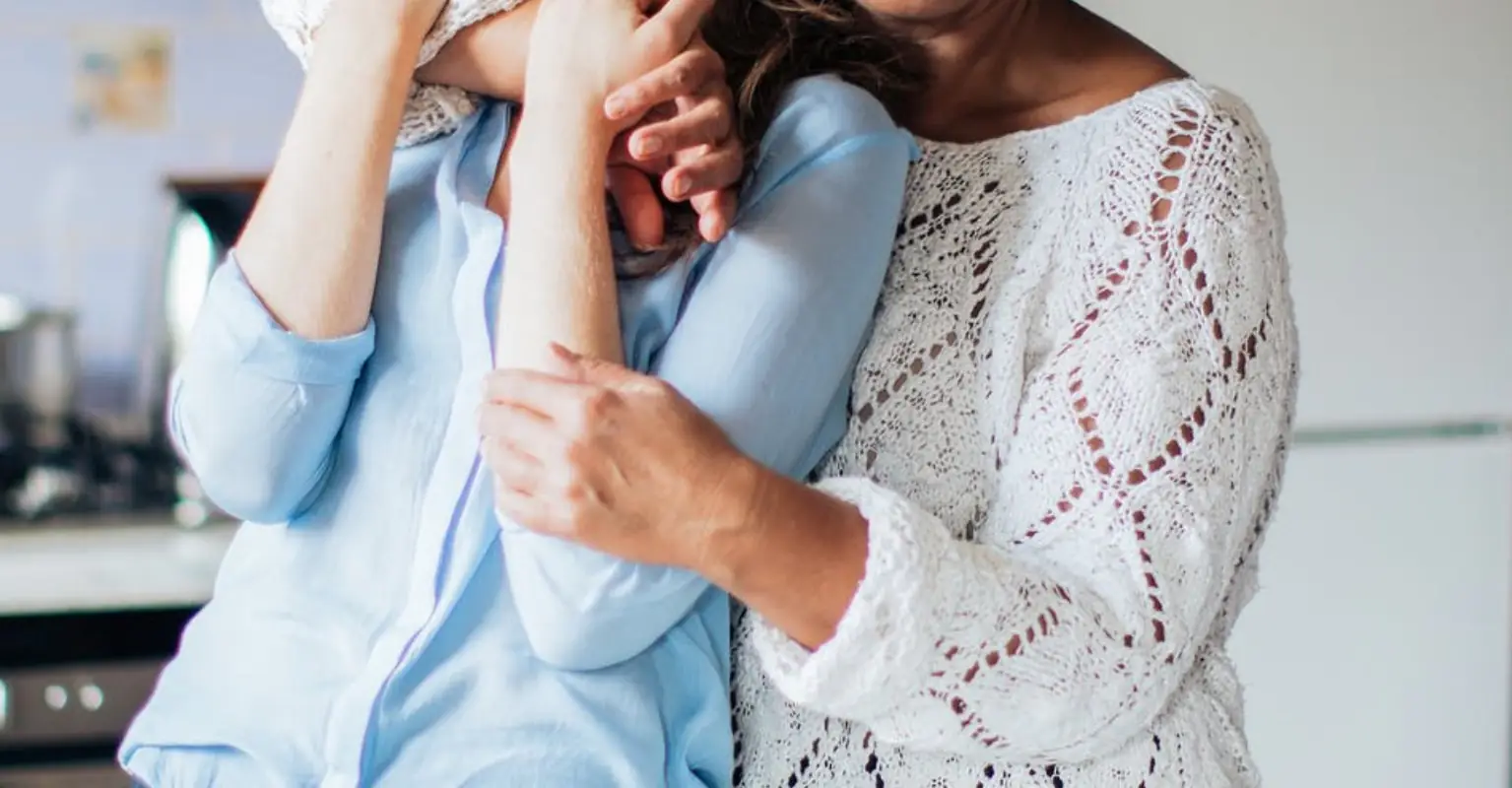 Mom praised after explaining why she never makes her daughter hug her grandparents