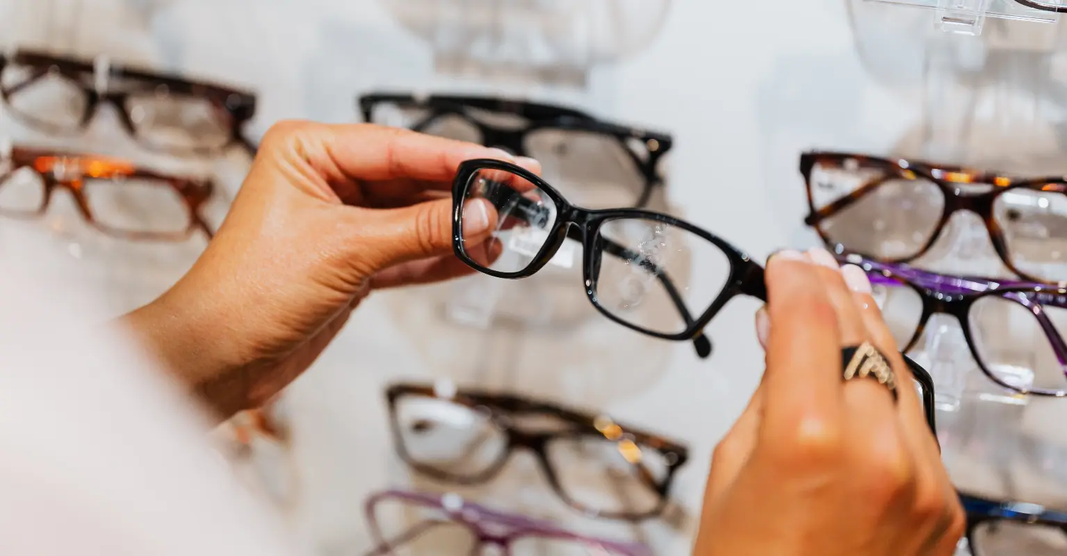 Optician’s rescue cat 'hired' to help kids feel comfortable with getting glasses