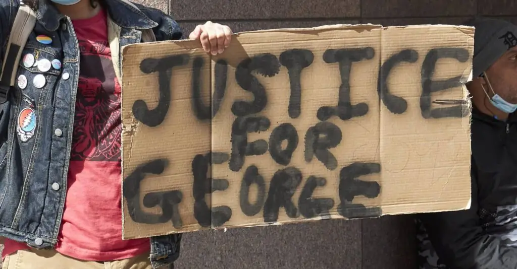 size-large wp-image-1263098226