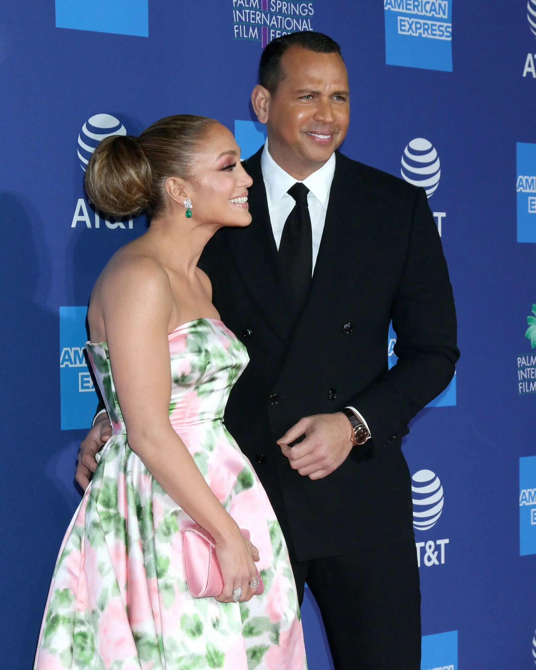 wp-image-1263103145 size-full