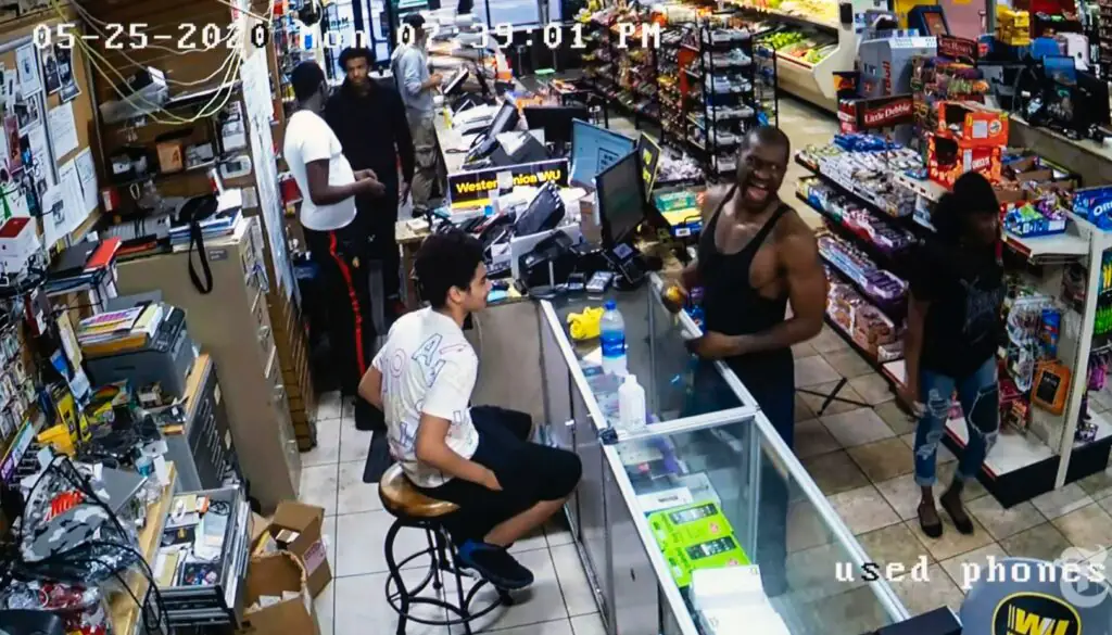 size-large wp-image-1263101021