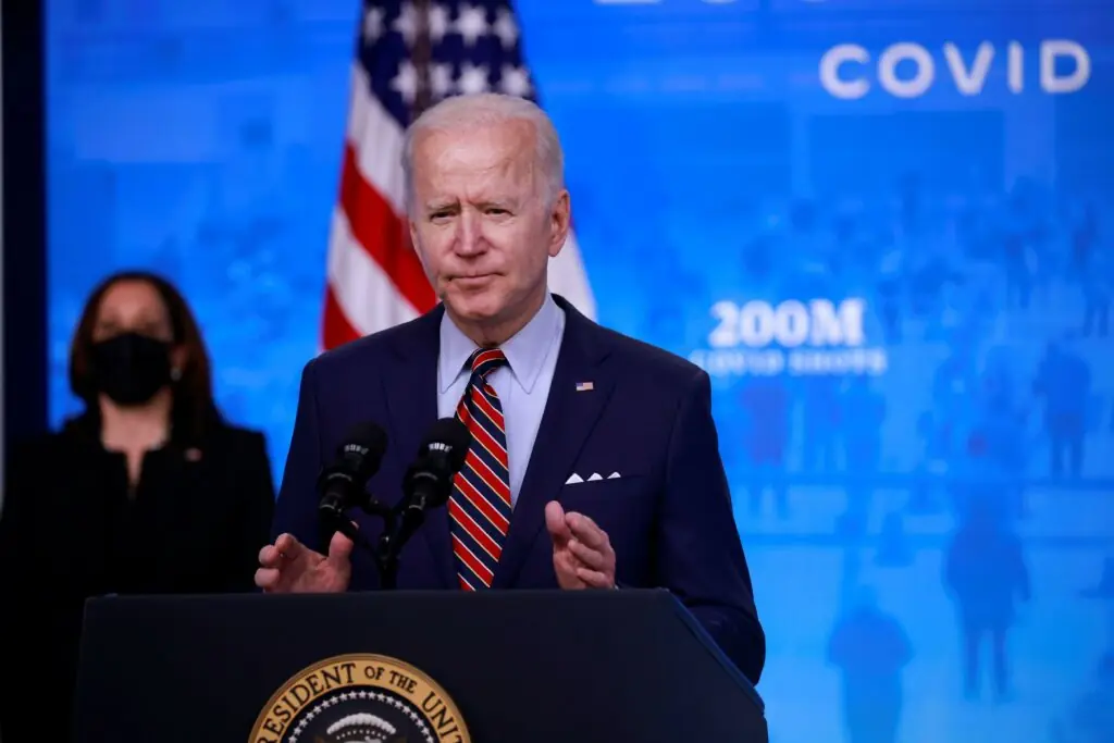 size-large wp-image-1263104904