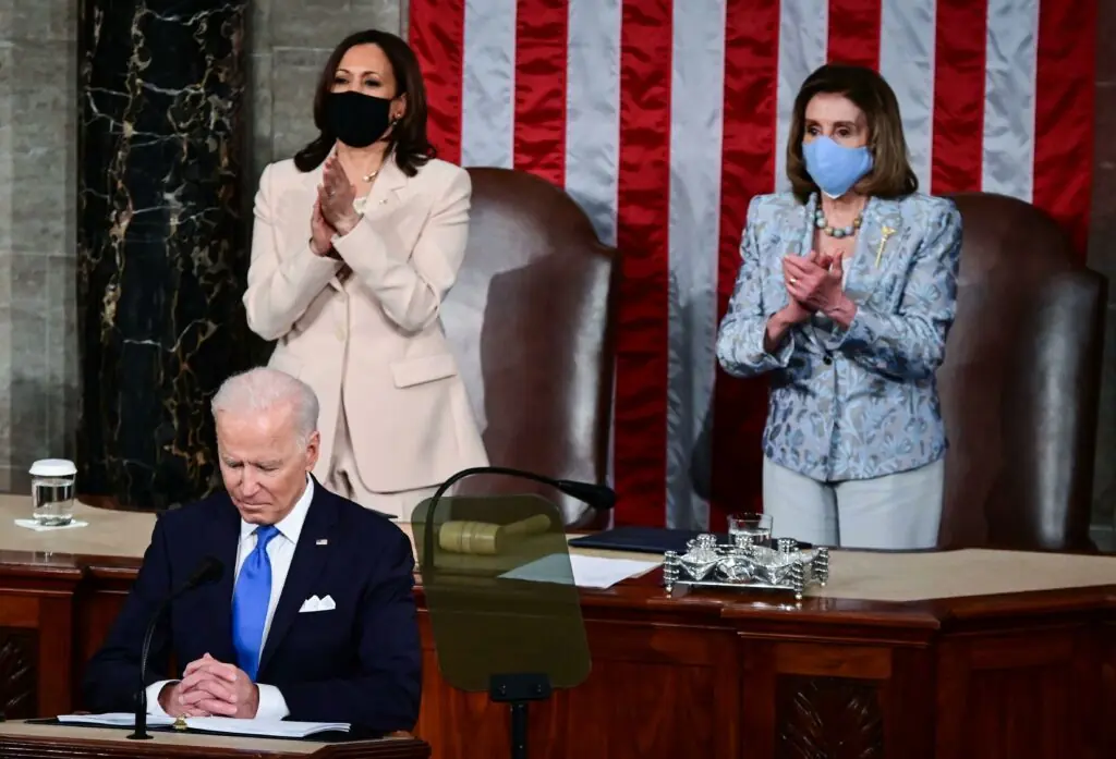 size-large wp-image-1263105381